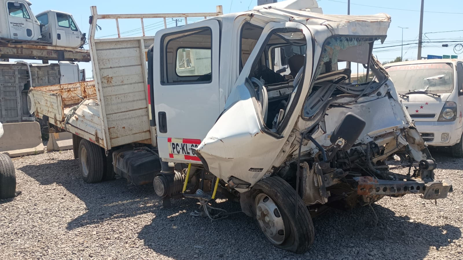 Cabina Chevrolet NPR 816  USADA